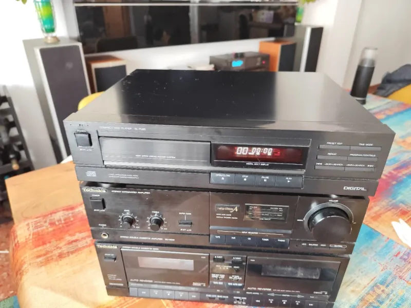 Technics SU-X930 Amplificador CD Cassette afbeelding 2