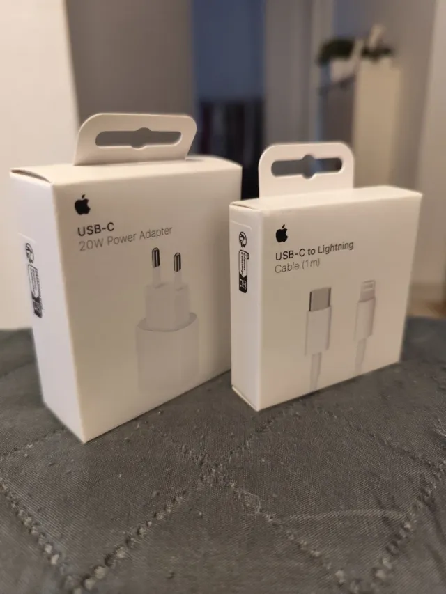 Cargador Apple USB-C 20W y Cable USB-C a Lightning