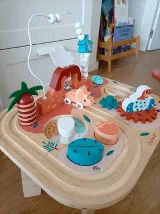 Mesa Actividades Janod Dinosaurios 1-3 años