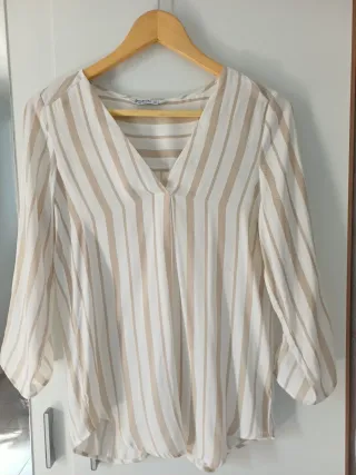 Blusa Stradivarius Rayas Beige Talla S.