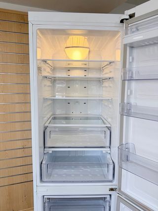 Frigorífico combi Samsung 190cm No Frost A+