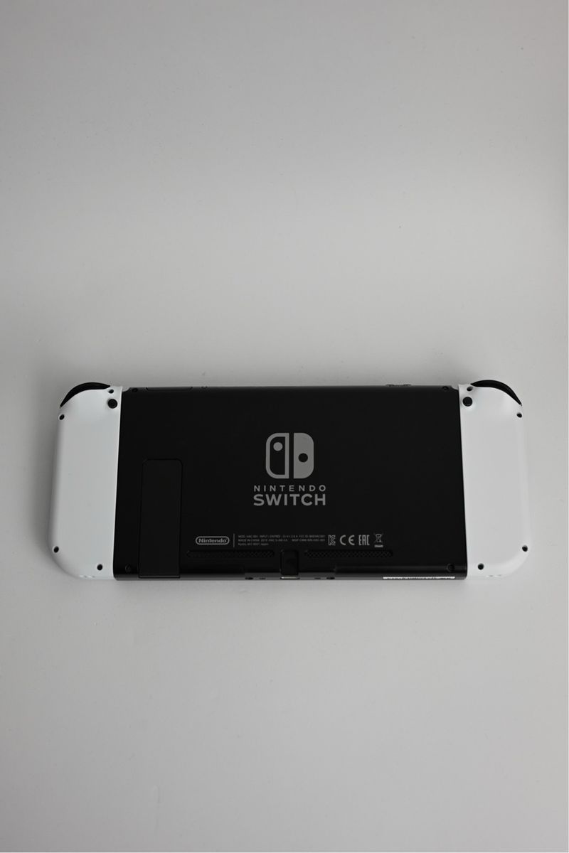 Nintendo Switch Blanca y Negra afbeelding 4