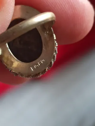 Anillo antiguo con camafeo