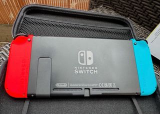 Nintendo Switch completa como nueva