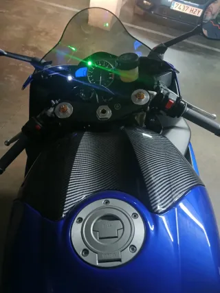 Yamaha R1 2005 Azul/Blanco