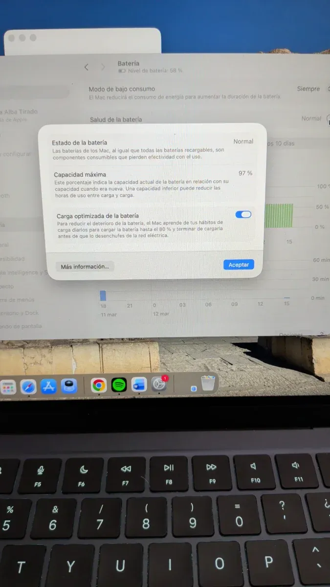 MacBook Air M3 256GB 8GB RAM