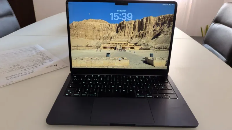 MacBook Air M3 256GB 8GB RAM afbeelding 6