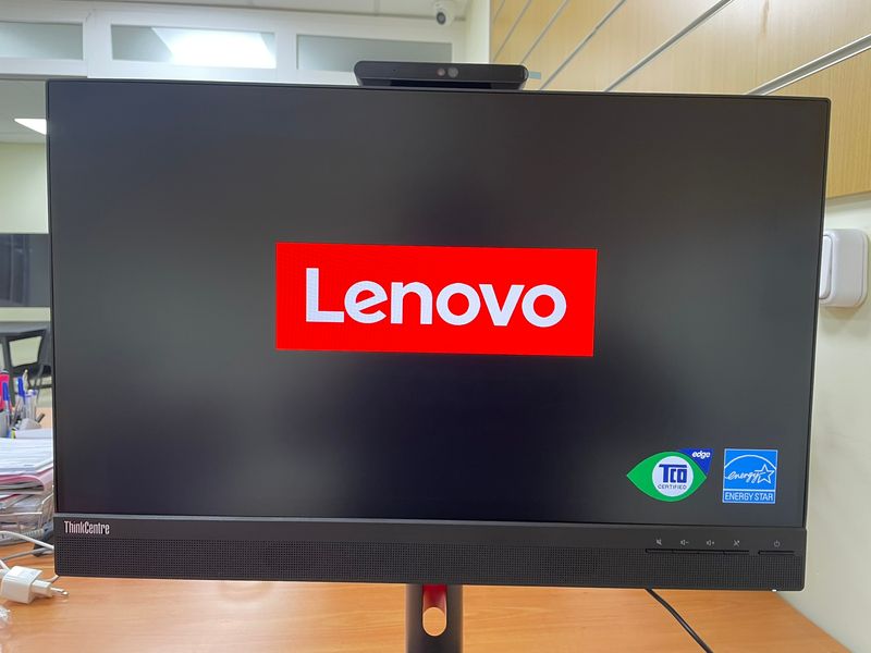 Lenovo ThinckCenter -115984-