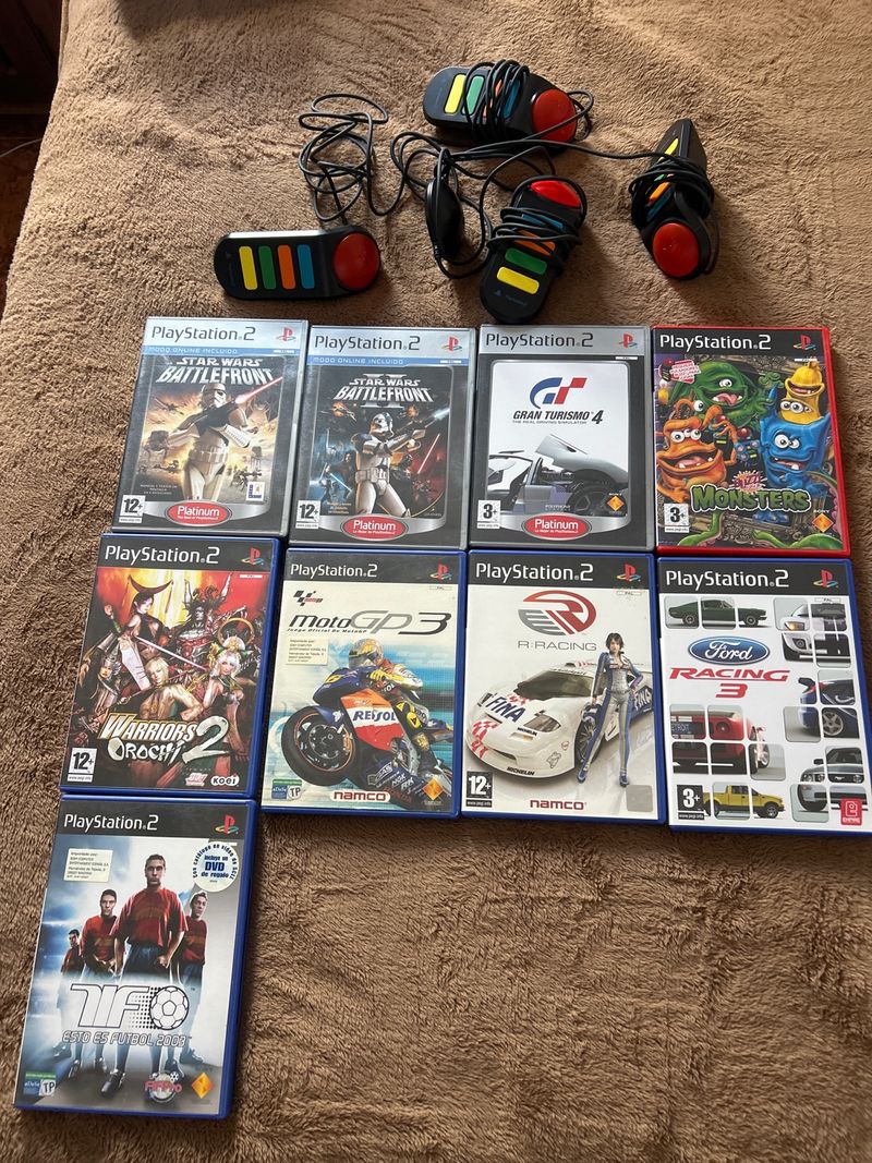 Lote 9 Juegos PS2 + 4 Mandos Buzz