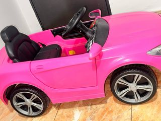 Coche eléctrico infantil rosa