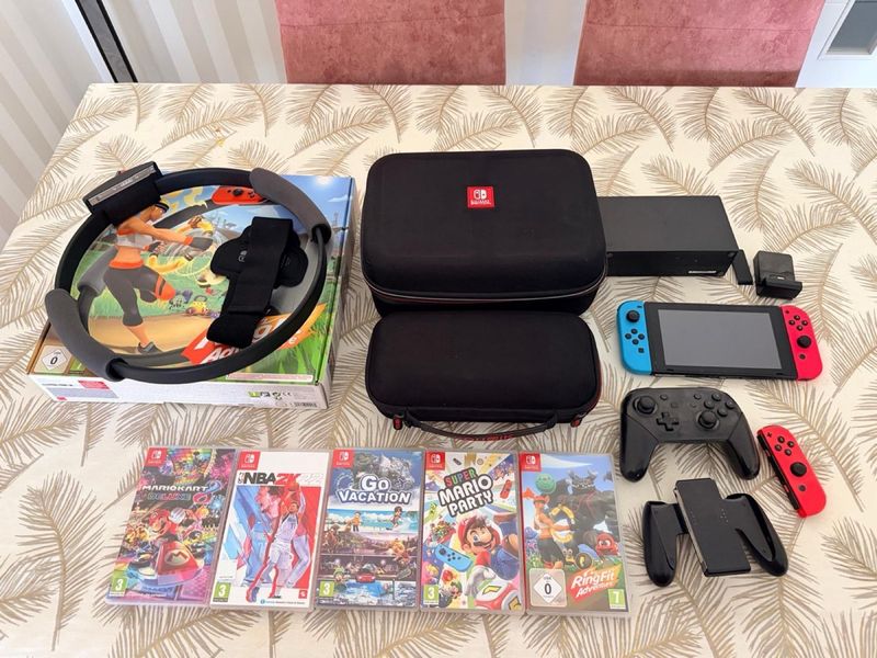 Nintendo Switch + Accesorios y Juegos