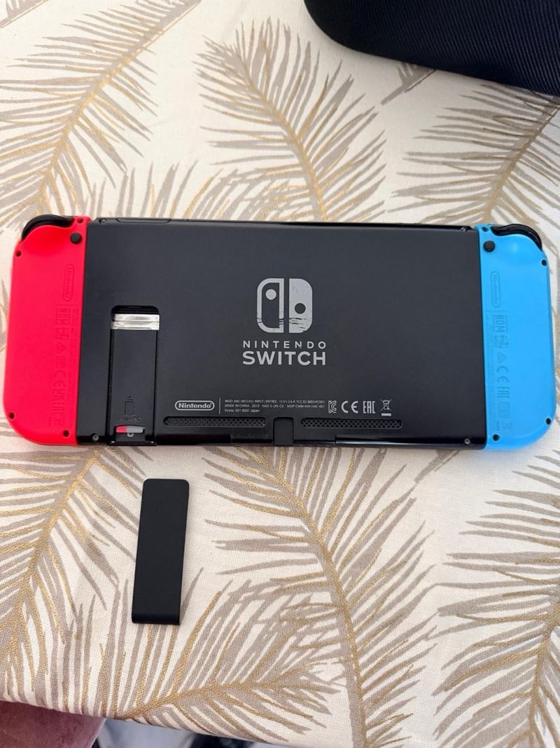 Nintendo Switch + Accesorios y Juegos afbeelding 3