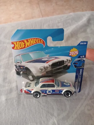 Hot Wheels Jaguar XJC V12 Coupe 2025