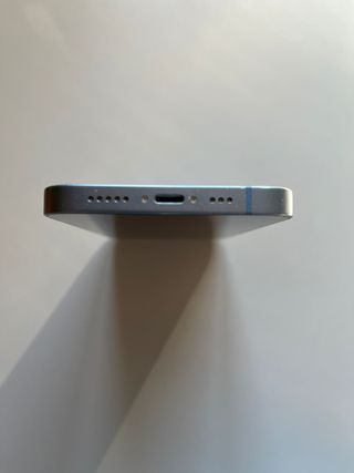 iPhone 14 128GB Azul - Cable + Funda + Protectores