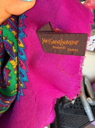 Foulard Yves Saint Laurent Paisley