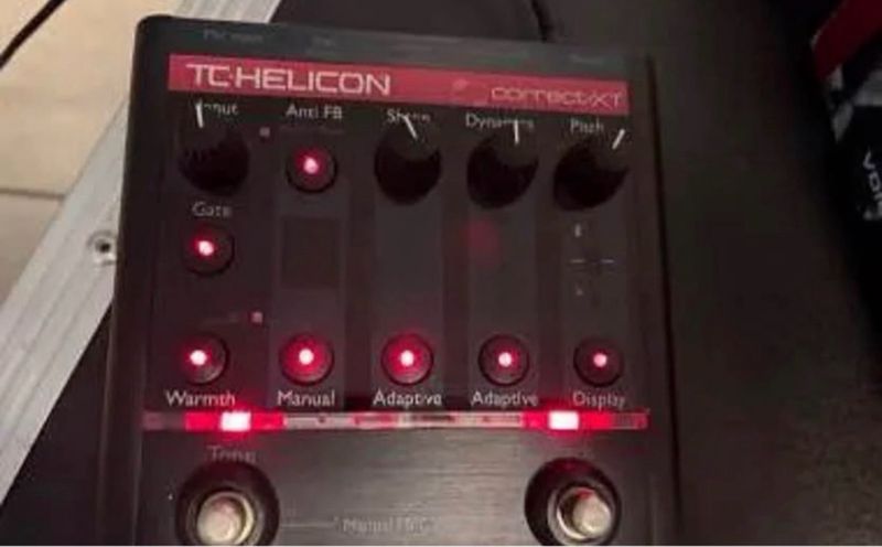 TC-Helicon VoiceTone Correct XT con caja afbeelding 3