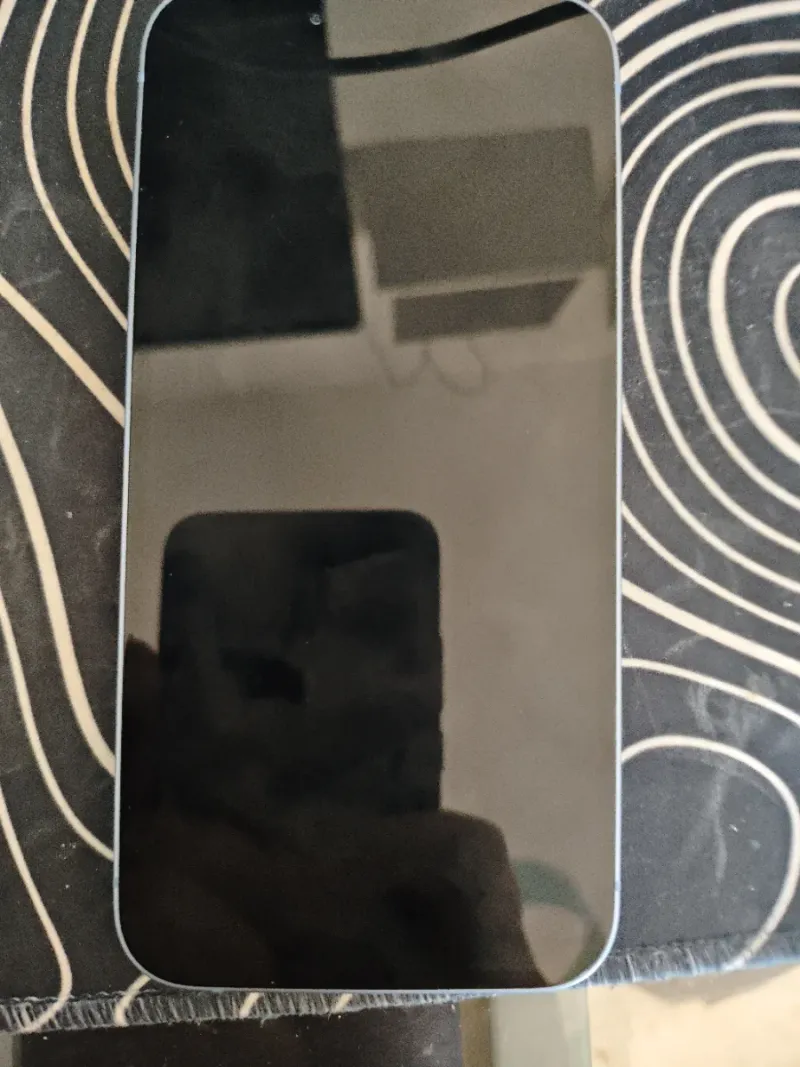 iPhone 14 azul afbeelding 2