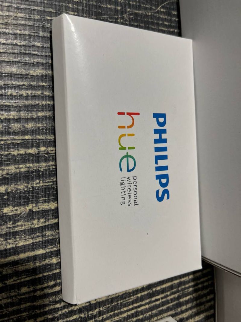 Philips Hue Cámara Vigilancia Exterior afbeelding 2