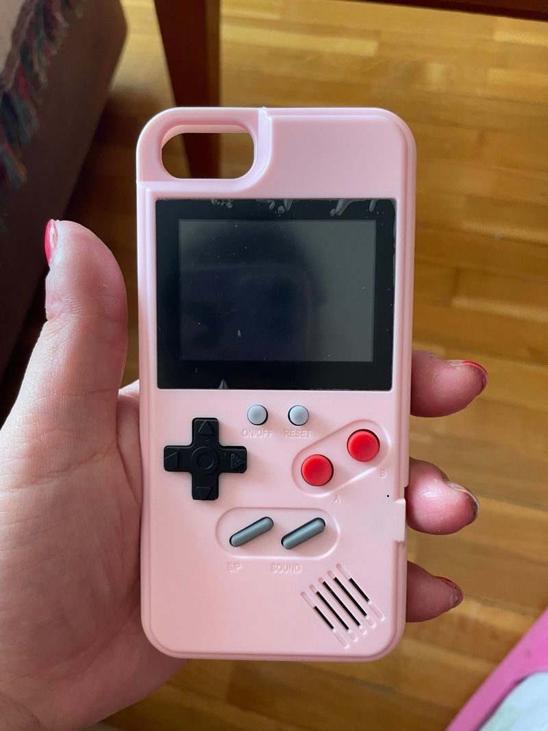 Funda Game Boy Rosa con muchos Juegos