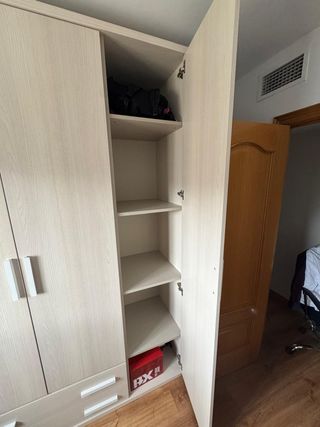 Habitación completa en buen estado