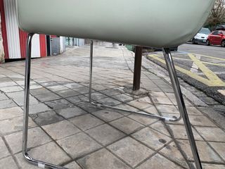 20 Sillas Diseño Minimalista - polipiel y Cromo