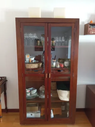 Vitrina Salón Indonesia Sapeli