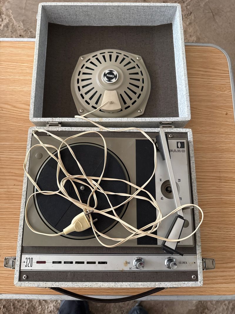 Tocadiscos Faro Antiguo Beige/Gris