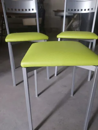 2 Pezzi Banconi Cucina Color Argento Completamente Nuovi