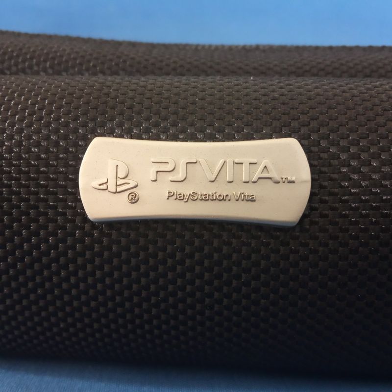 Funda PS Vita para Cables, Cargadores y Juegos