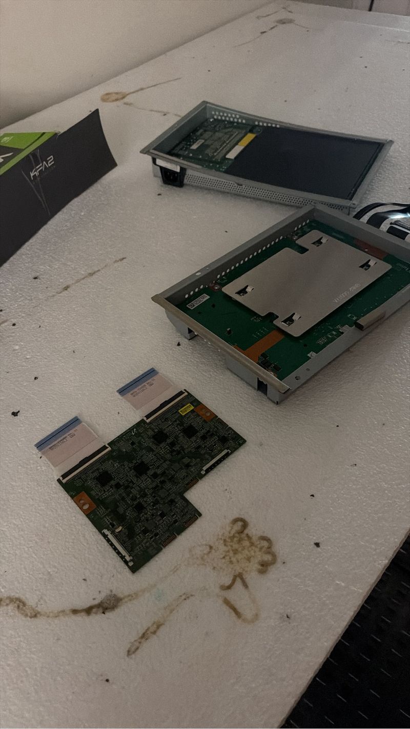 Placa T-Con y fuente Odyssey G9 afbeelding 3