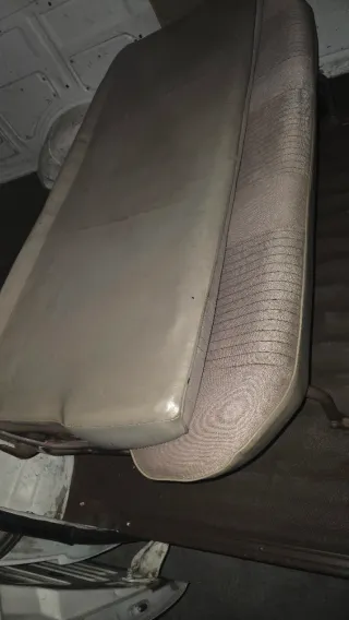 Asientos delanteros y traseros nissan vanette