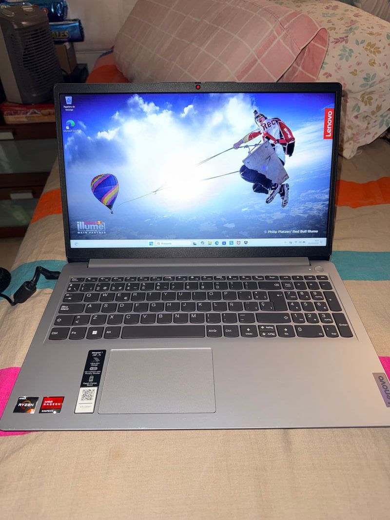 LENOVO IdeaPad 1 Gris