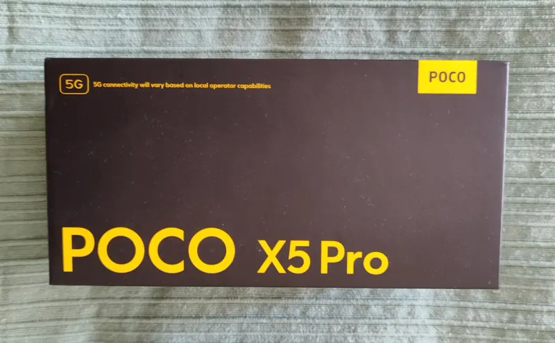 Caja y manual del Poco X5 Pro 5G