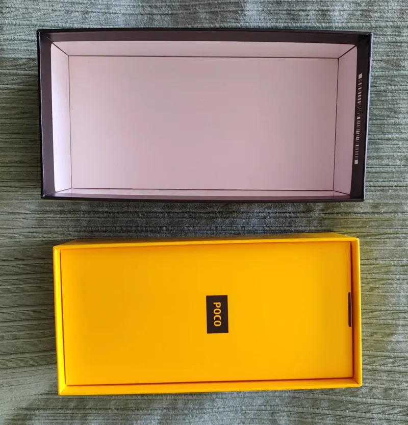 Caja y manual del Poco X5 Pro 5G afbeelding 2