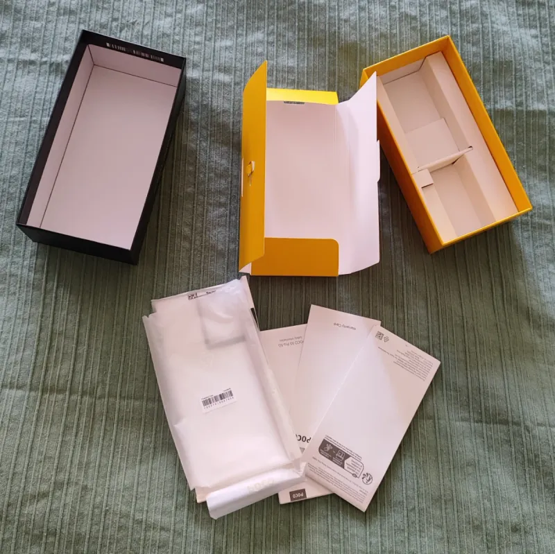 Caja y manual del Poco X5 Pro 5G afbeelding 3
