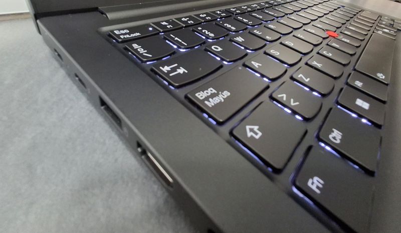 Lenovo Thinkpad E14 Intel Ultra 5 afbeelding 6