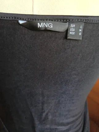 Top negro acrílico talla L