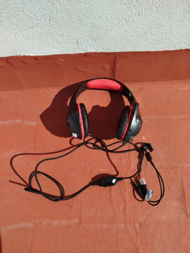 Cascos Gamer PC Negro/Rojo