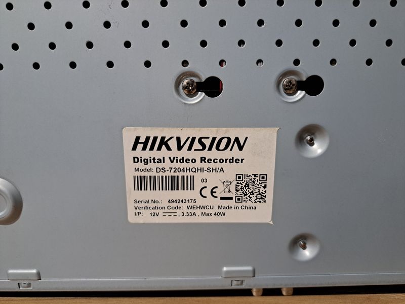 Hikvision DVR DS-7204HUHI-SH/A Registrador afbeelding 6