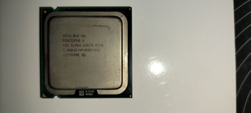 Procesador Intel Pentium D 925 3.0GHz