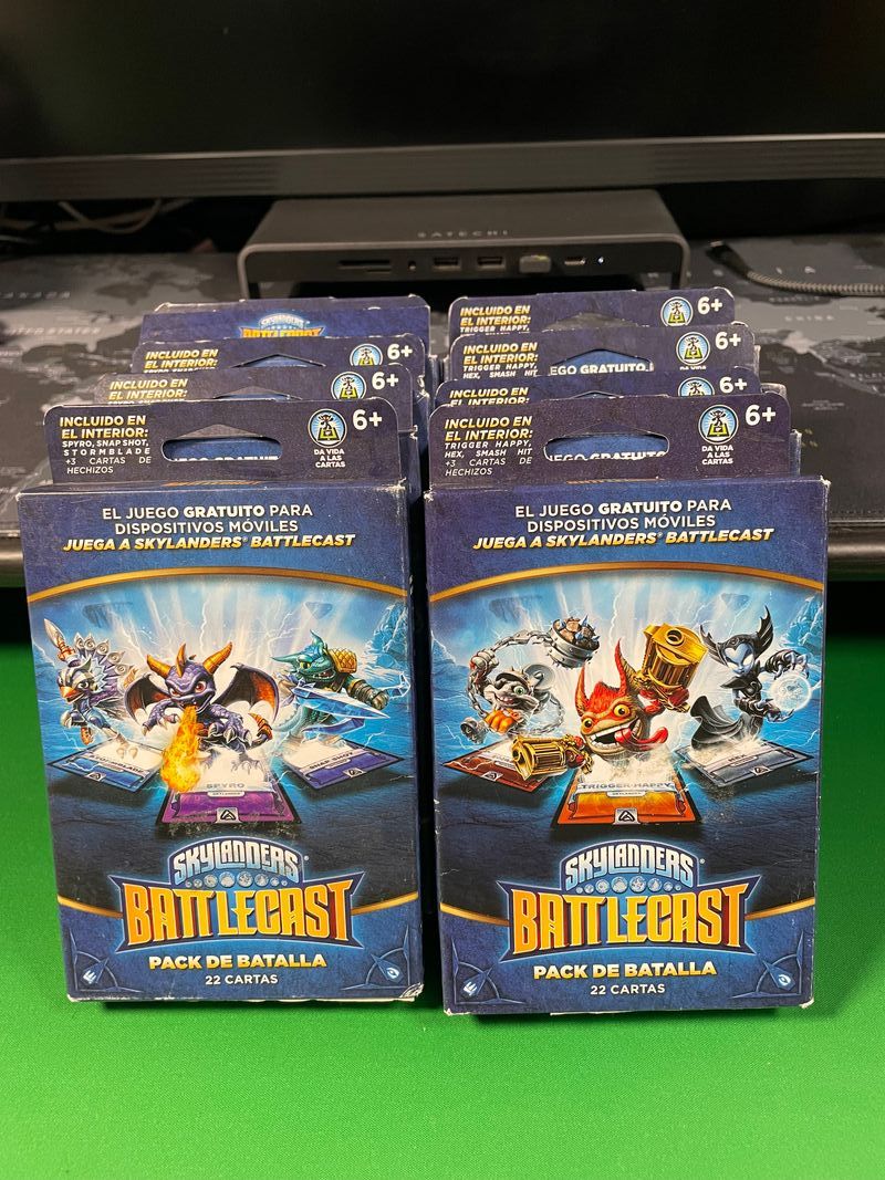 PACK x8 Skylanders BattleCast 22 cartas