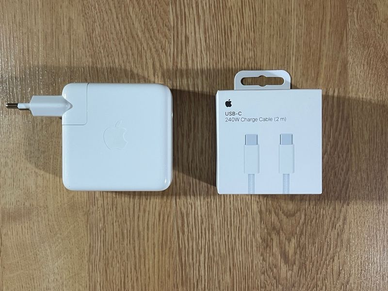 Cargador Apple MacBook Pro 67W + Cable USB-C