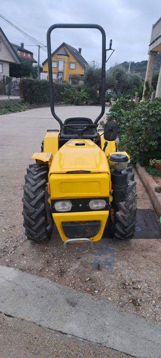 TRACTOR PASQUALI 991E