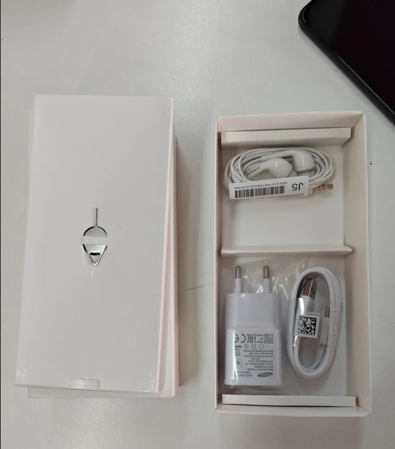 Samsung Galaxy A13 5G Negro - Nuevo afbeelding 5