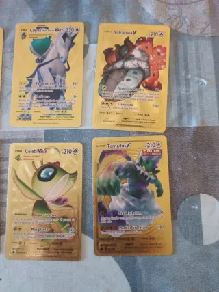 Cartas Pokémon Doradas V y VMAX