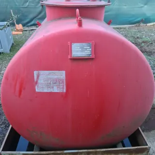 Tanque de aceite C.O.E. 2000L
