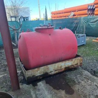 Tanque de aceite C.O.E. 2000L