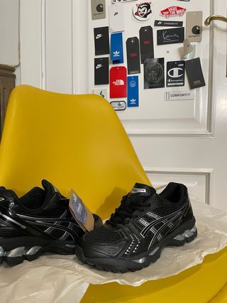 Asics Gel Kayano 14 Negras Talla 42