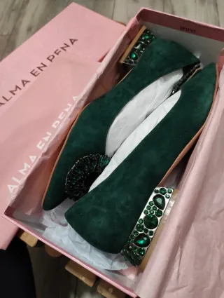 Zapatos piel Alma en Pena verdes