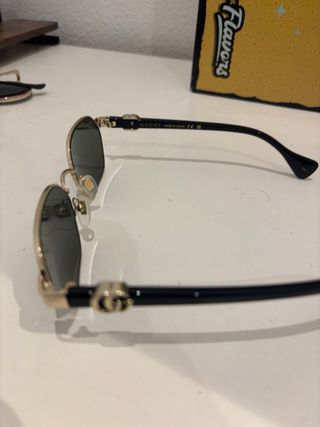 Gafas de sol Gucci GG1593s Oro y Negro